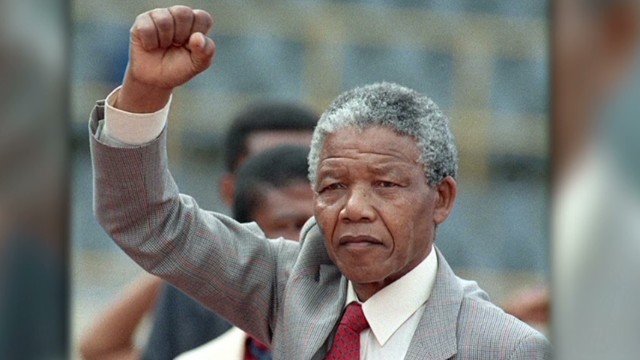 11 فروری، جب نیلسن منڈیلا رہا ہوئے